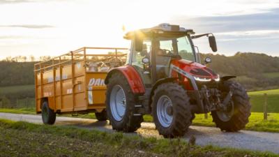 Massey Ferguson 5S pälvis kõrge tunnustuse