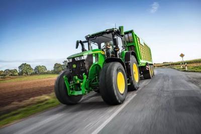 John Deere'i traktorite uus mudeliaasta: rohkem täpsust ja sõidumugavust