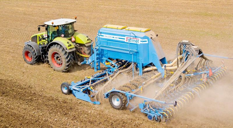 Eesti turule jõudis uue põlvkonna teraviljakülvik Farmet Falcon PRO