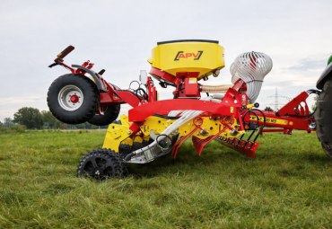 Kuus töökäiku ühe korraga: APV GP 600 rohumaa hooldus- ja taastamise äke
