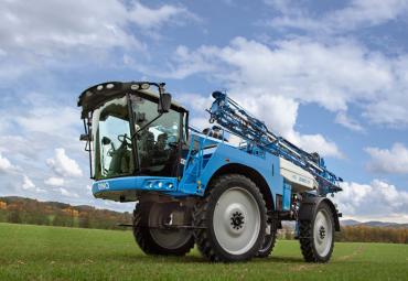 Agrio DINO III – võimekas prits täppisviljeluseks