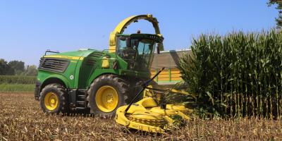 Värske John Deere’i söödakombainide seeria saab uued mootorid