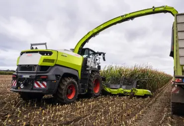 CLAAS esitleb Jaguar 1000 seeriat