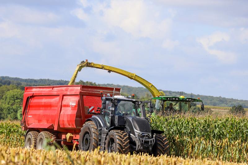 Valtra S416: võimas ja vali 