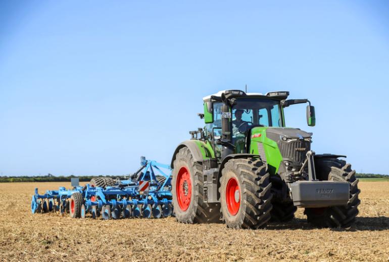 Uus Fendt 800. seeria: kõik kaheksad!  