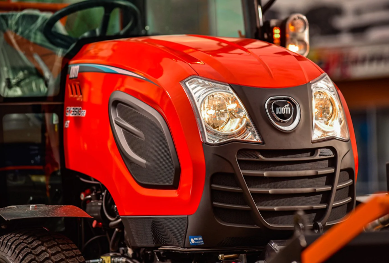 Specagra müüb Kioti traktoreid