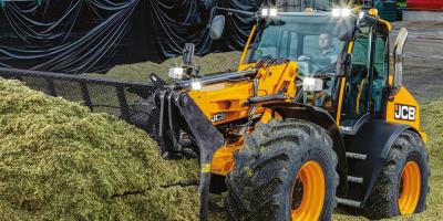 JCB TM-seeria sai võimsust juurde