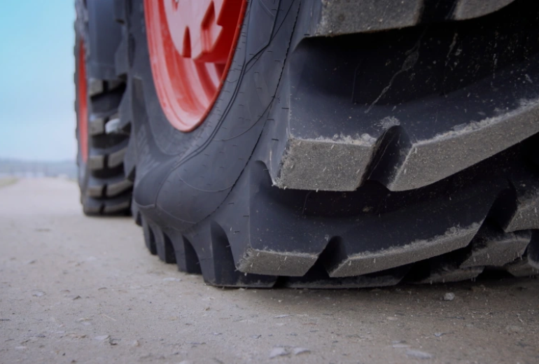 Michelin täiustab traktorirehvi EvoBib