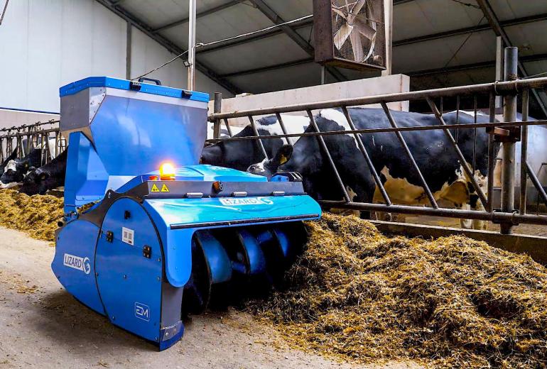 Poola tootja Euromilk esitleb uut automaatset söödarobotit