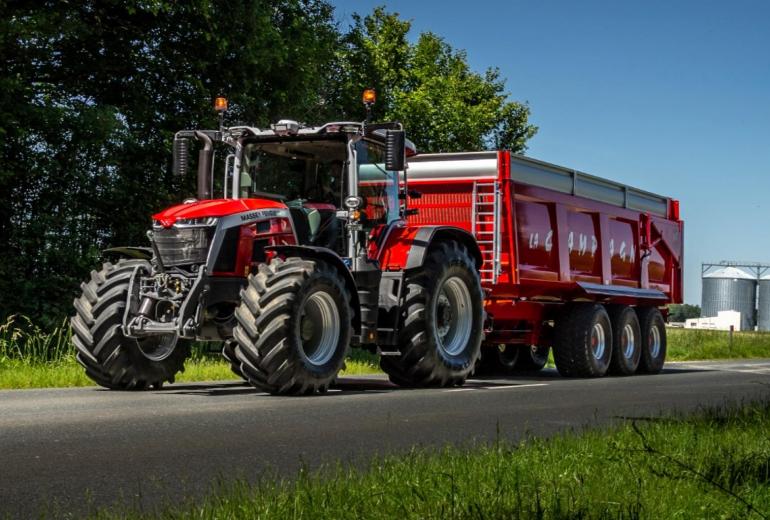 Massey Ferguson näitab uut 8S seeriat