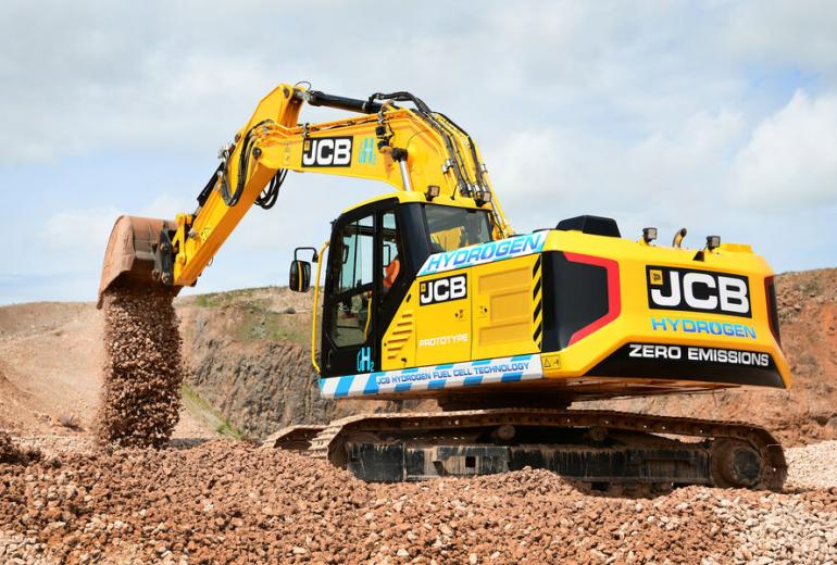 JCB ehitas esimese vesiniku jõul töötava ekskavaatori