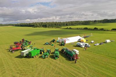 Wihuri Agri esitles Järvamaal kaasaegset silotehnikat