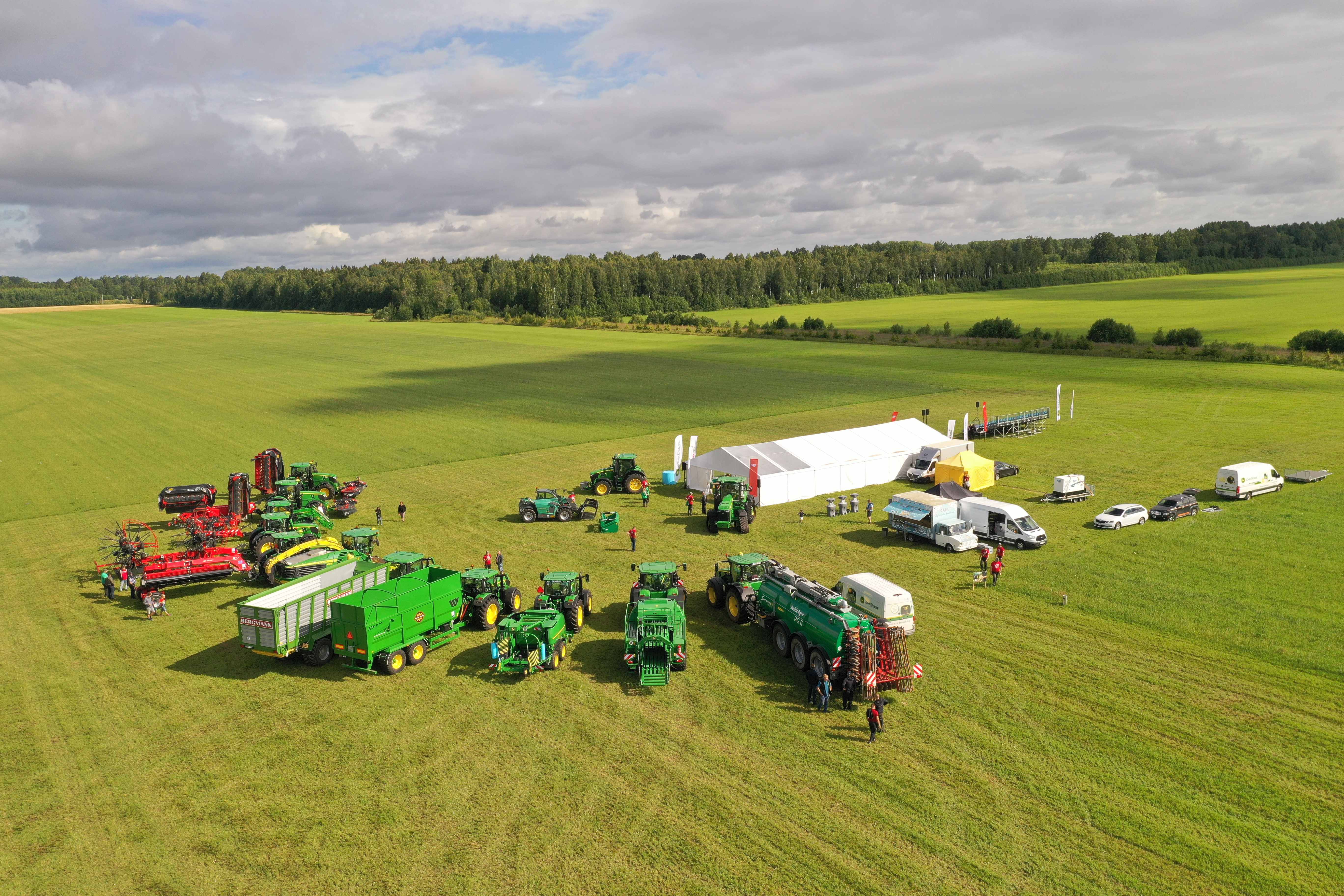 Wihuri Agri esitles Järvamaal kaasaegset silotehnikat