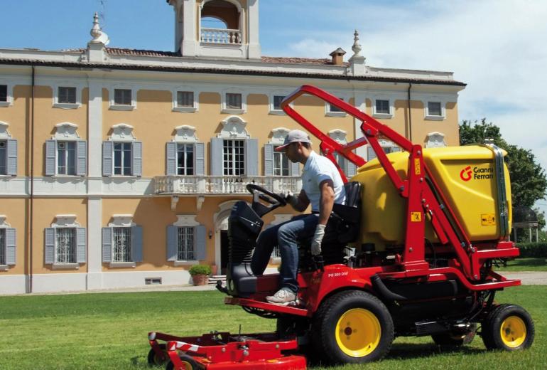 Kubota tugevdab muruseadmete äri