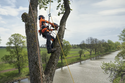 Husqvarna esitleb uut arboristidele mõeldud saagi