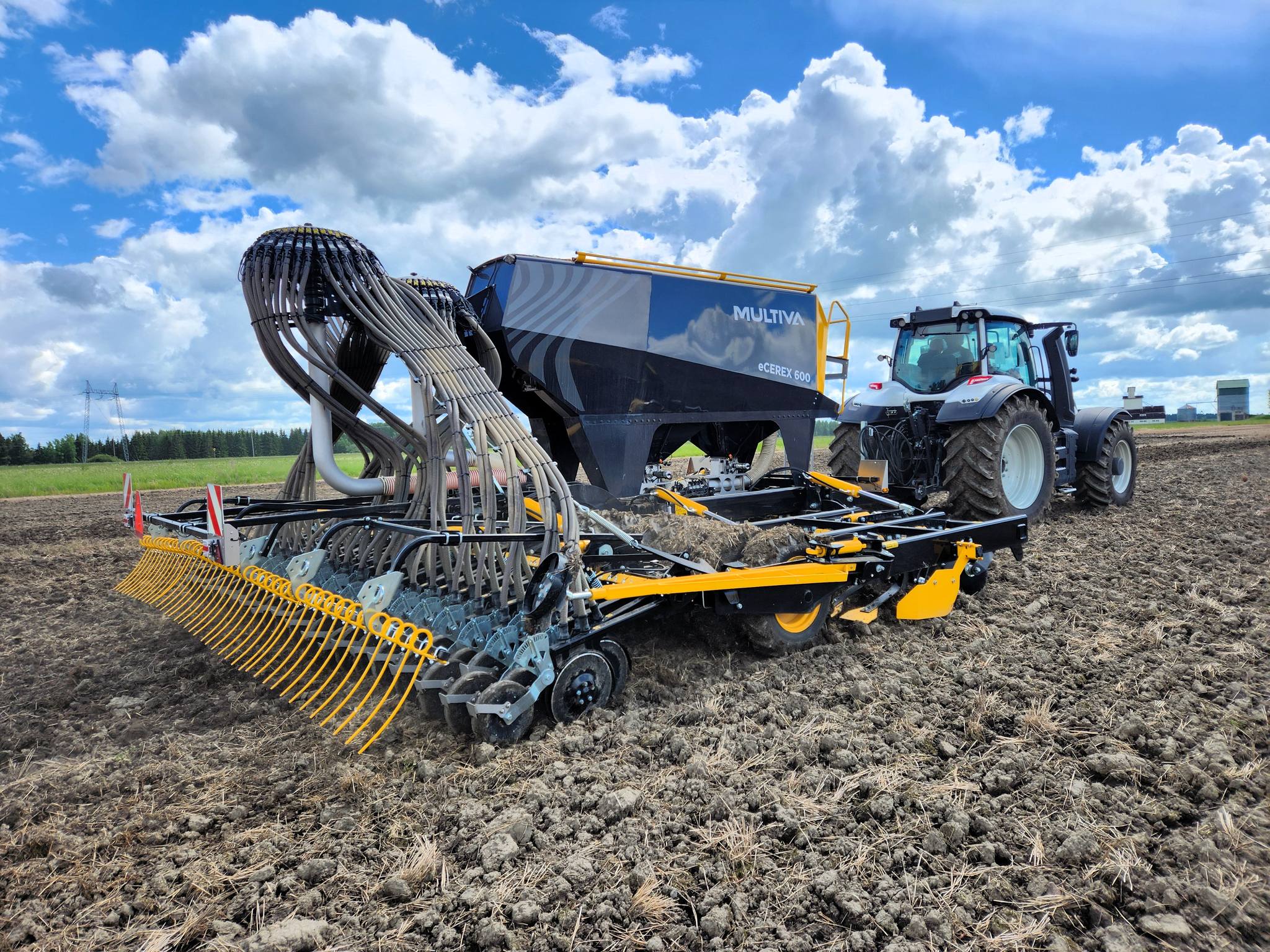 Agri Partner esitles uut teraviljakülvikut Multiva eCerex 600