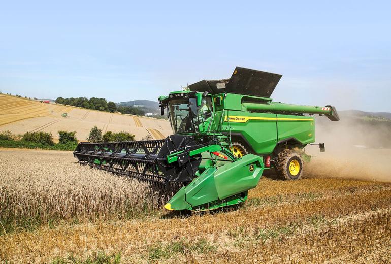 Kombain John Deere S7 900: ettevaatav viljakoristus