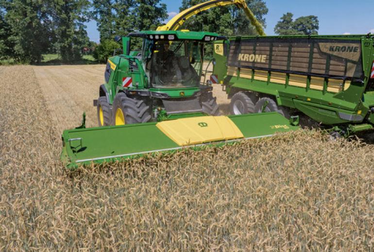 KRONE XDisc 710 otseniiduheeder ühildub nüüd ka teiste kaubamärkidega