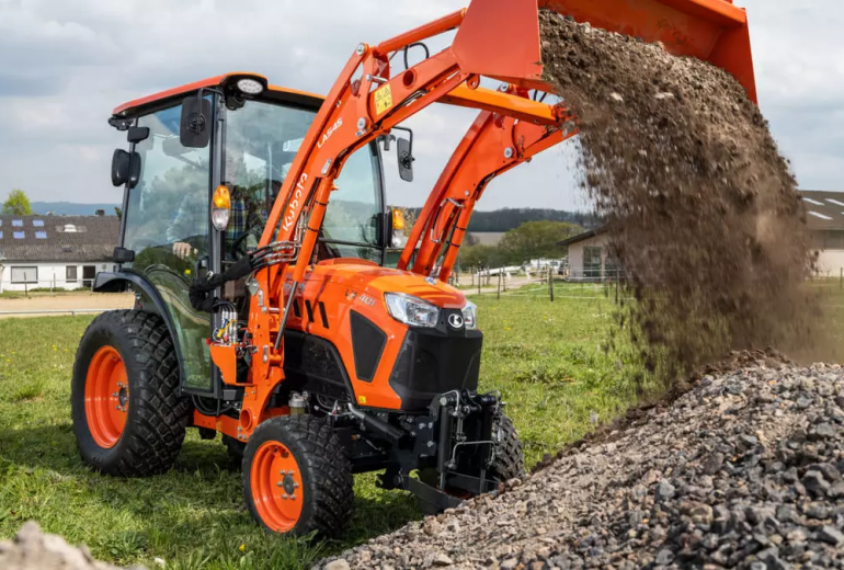 Kubota esitleb uusi LX kompakttraktoreid