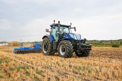 New Holland T7.300 PLM Intelligence: võimas ja sinine