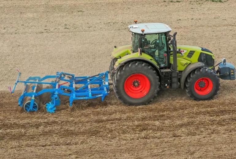 Lemken Karat 10 pakub mitmekülgset mullaharimist