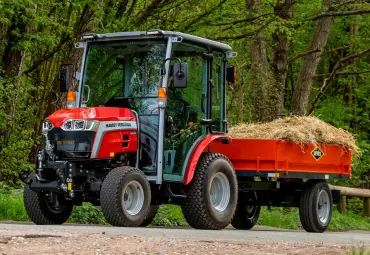 Massey Ferguson asendab 1500 seeria uute M1-dega