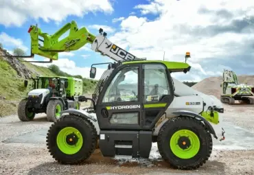 EL kiitis heaks JCB vesinikmootori