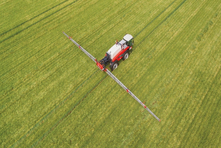 Kverneland ja Mazzotti jätkavad koostööd iseliikuvate pritside arendamisel