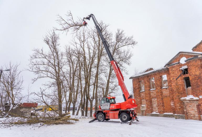 Heiki Hanso ei igatse Manitou kabiinist tagasi köiega puu otsa ronima