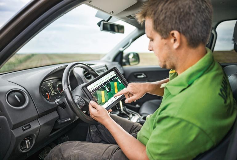 John Deere ja Solorrow koostöö: uus äpp toob digitaalse täppisviljeluse