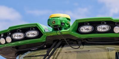 John Deere toob turule soodsama RTK-lahenduse