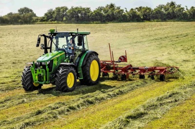 John Deere värskendab 5M sarja