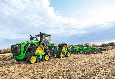 John Deere esitleb traktori 9RX uusi mudeleid