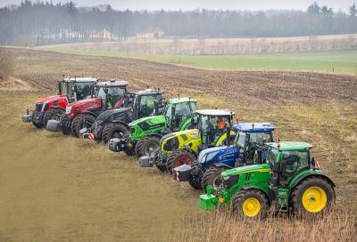 Kolmesaja hobujõu klassi võrdlus. Claas, Deutz-Fahr, John Deere, Massey Ferguson, McCormick, New Holland, Valtra: I osa