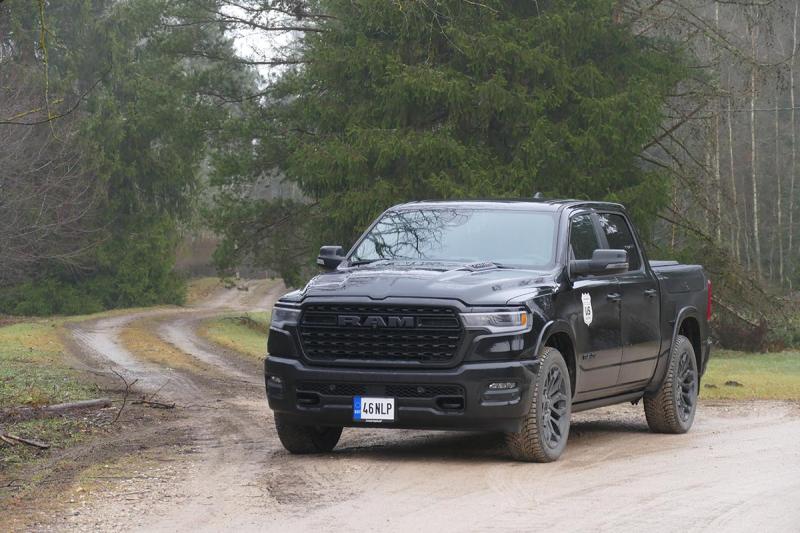 RAM 1500: muutunud iseloomuga pikapiklassika