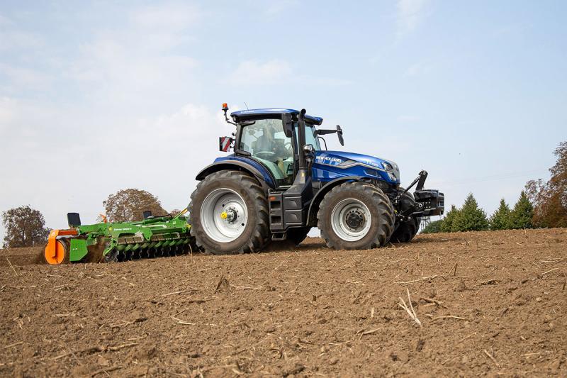 Agritechnica uudis | New Holland T7.225 SWB: sinine dünaamika