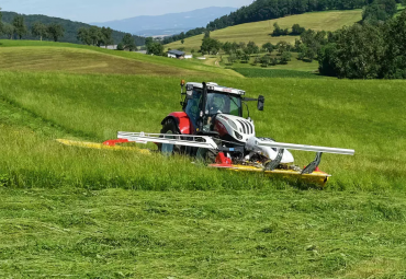 Pöttinger SensoSafe säästab metsloomi