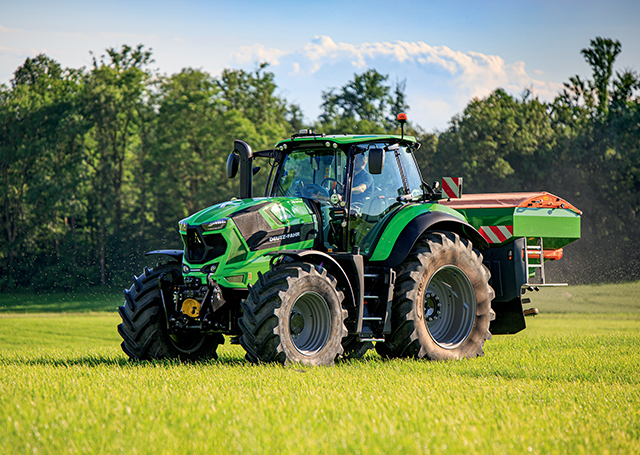 Deutz-Fahr toob turule uue 287hj 8280 TTV traktori
