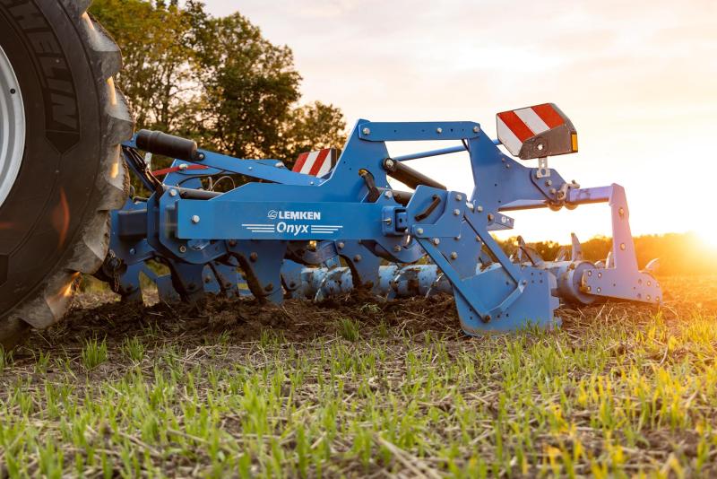Lemken tutvustab uut sügavkobestit Onyx