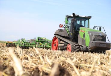 Fendt esitleb uut võimsat roomiktraktorit 1100 Vario MT Gen2.